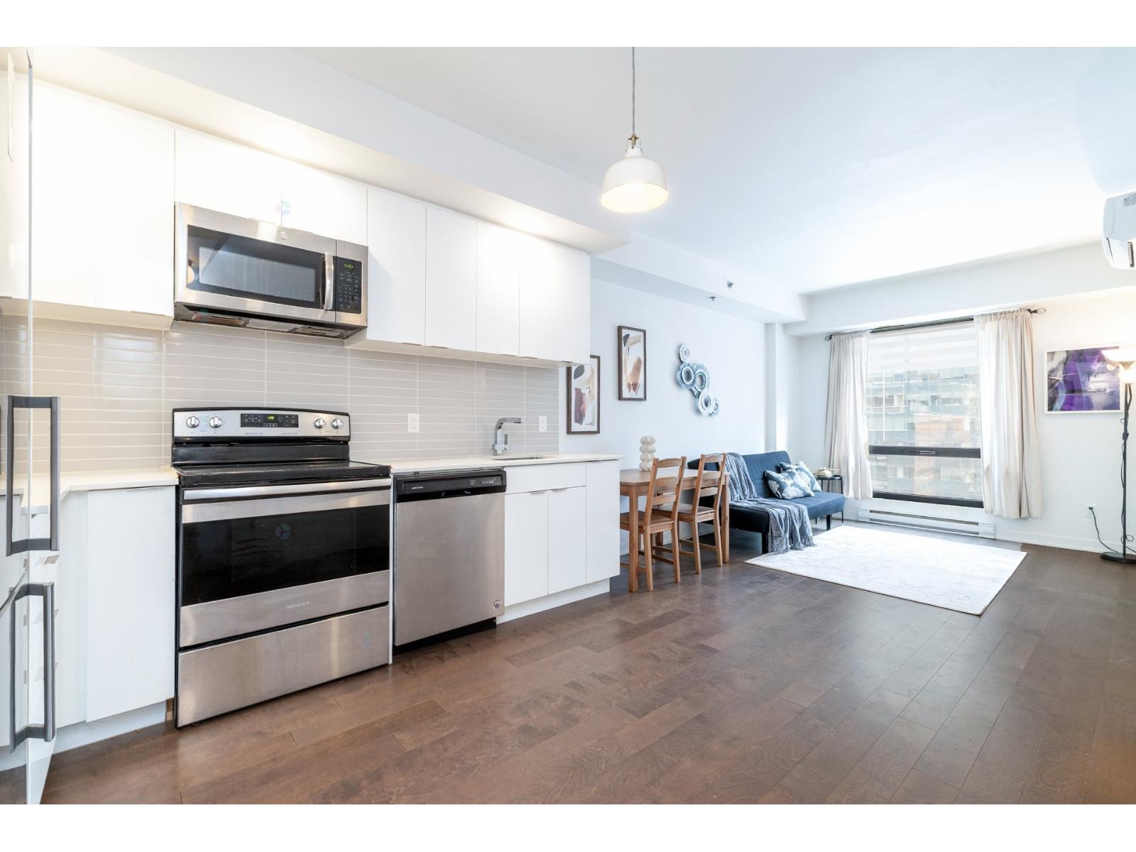 1182 Rue Crescent|#708 Montréal (Ville-Marie) Quebec Canada H3G0G6 3