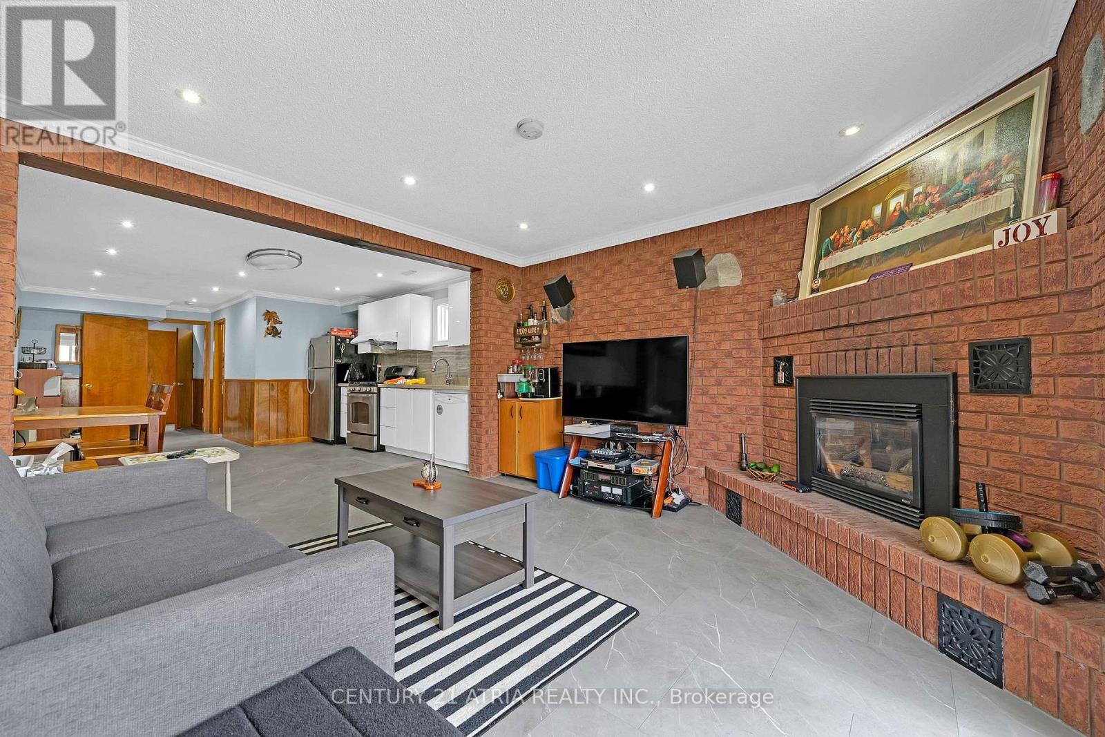 34 Sawmill Road, Toronto, Ontario  M3L 2M2 - Photo 32 - W13814266