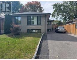 16 BRIDGENORTH CRESCENT, Toronto, Ontario