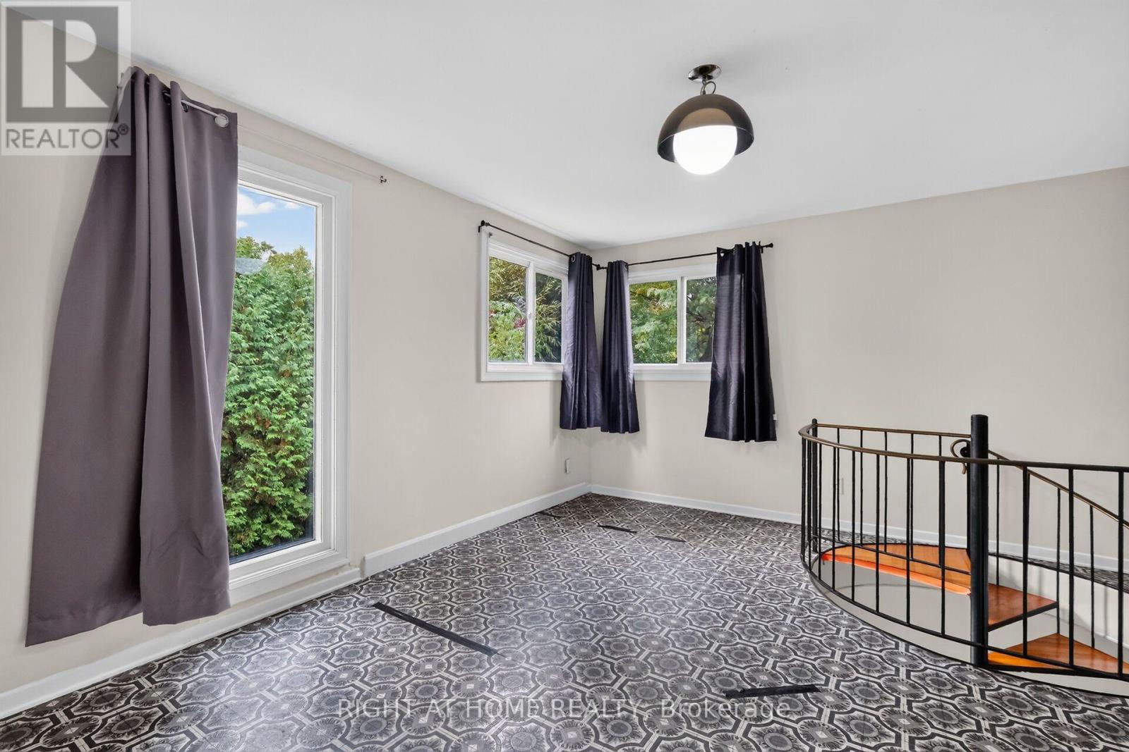 1478 Orchard Ave Orchard Avenue, Ottawa, Ontario  K1H 7C7 - Photo 29 - X13859680