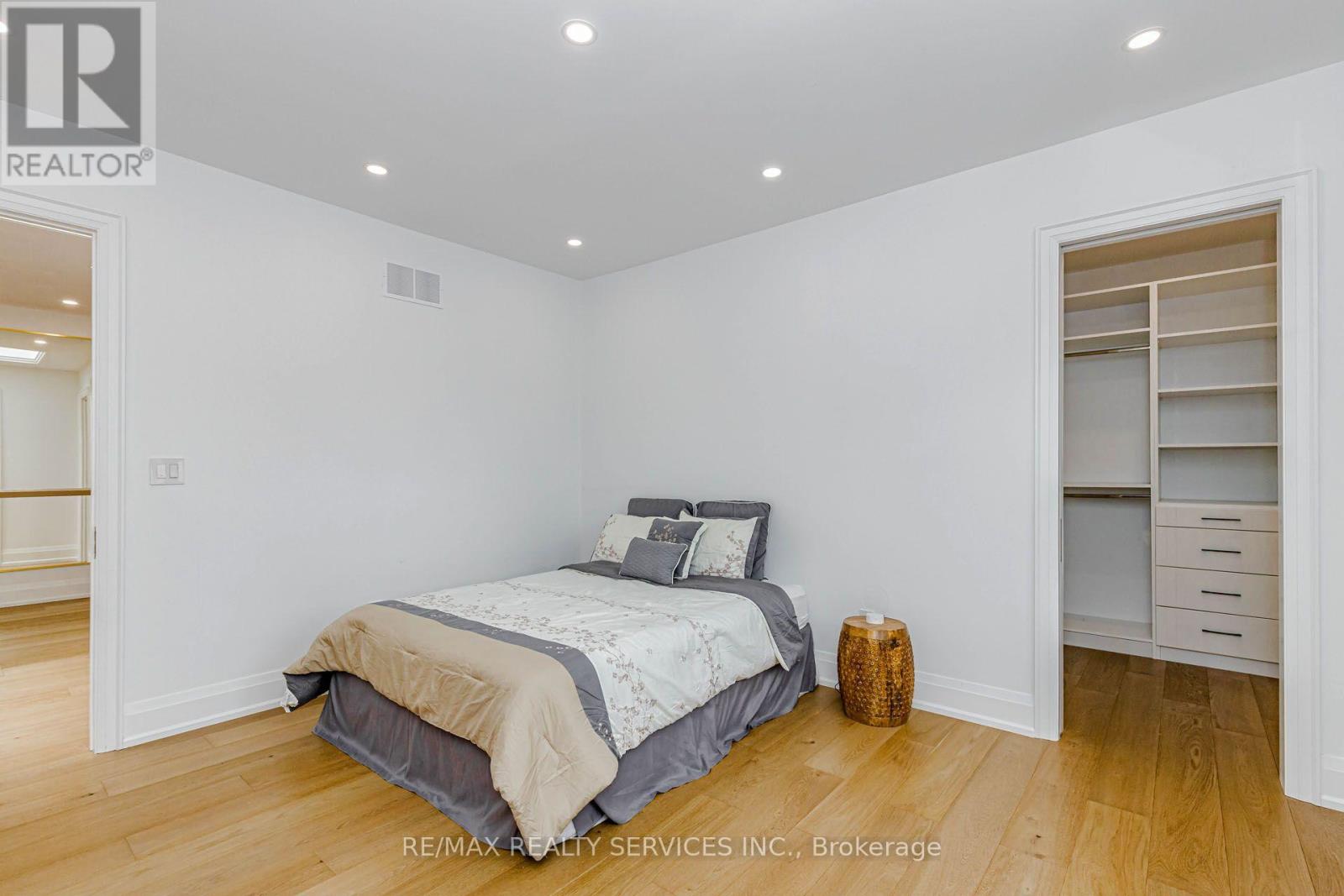 94 Vista Boulevard, Mississauga, Ontario  L5M 1V9 - Photo 37 - W13859760