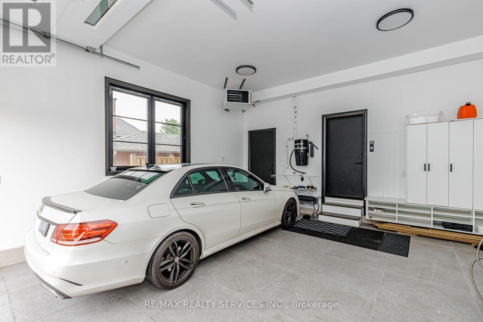 94 Vista Boulevard, Mississauga, Ontario  L5M 1V9 - Photo 44 - W13859760