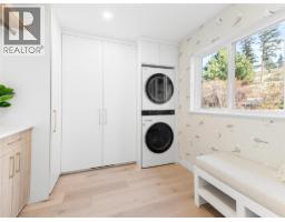 5538 Lakeshore Road, Kelowna, British Columbia V1W 4J4 - Photo 12 - 10394544