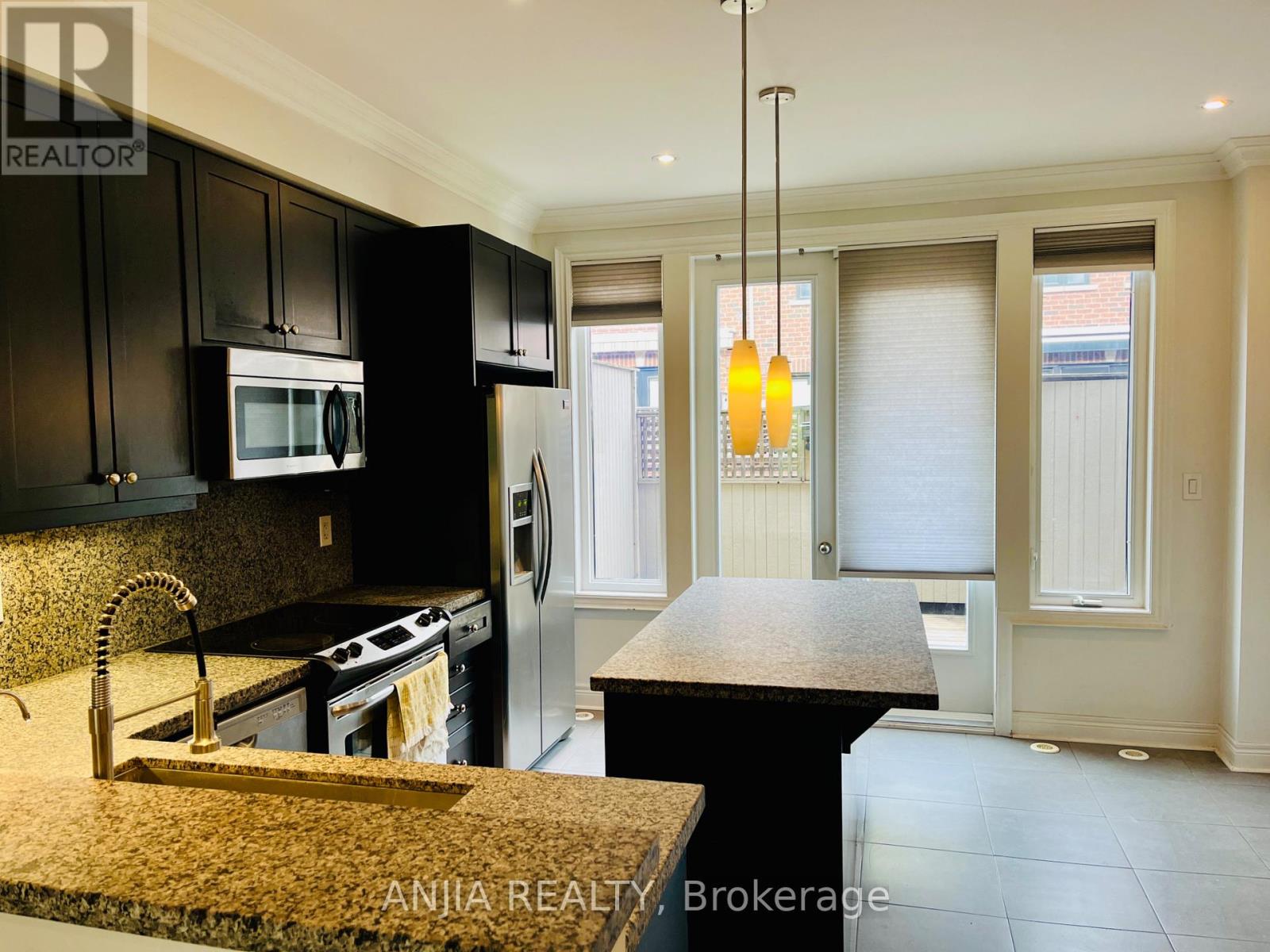 29 - 1812 Burnhamthorpe Road E, Mississauga, Ontario  L4X 2S5 - Photo 5 - W13859786