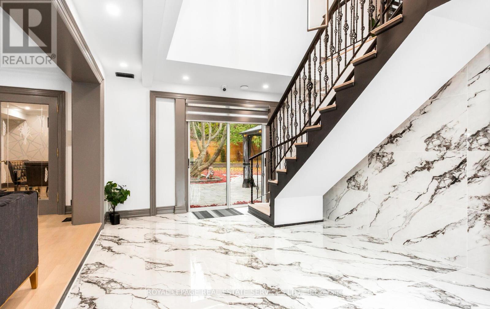 197 The Bridle Path, Toronto, Ontario  M3C 2P6 - Photo 34 - C13859798
