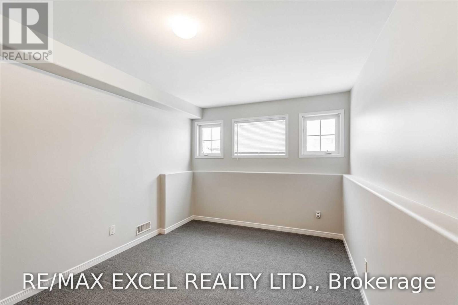 Bsmt - 3 Sedgewood Way, Barrie (Ardagh), Ontario L4N 0B9 - Photo 2 - S13859790
