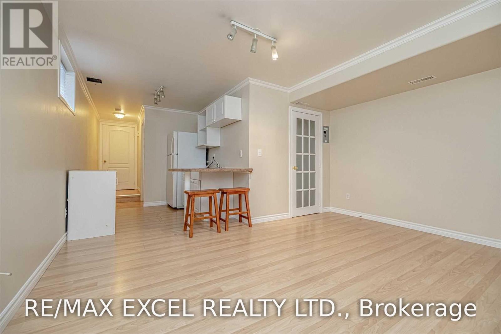 Bsmt - 3 Sedgewood Way, Barrie (Ardagh), Ontario L4N 0B9 - Photo 20 - S13859790