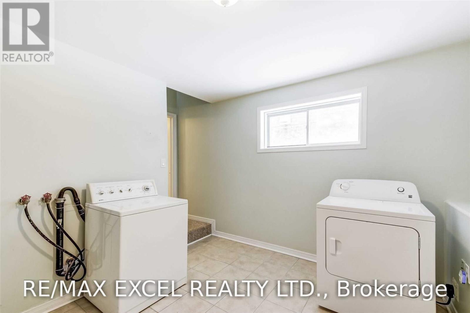 Bsmt - 3 Sedgewood Way, Barrie (Ardagh), Ontario L4N 0B9 - Photo 22 - S13859790
