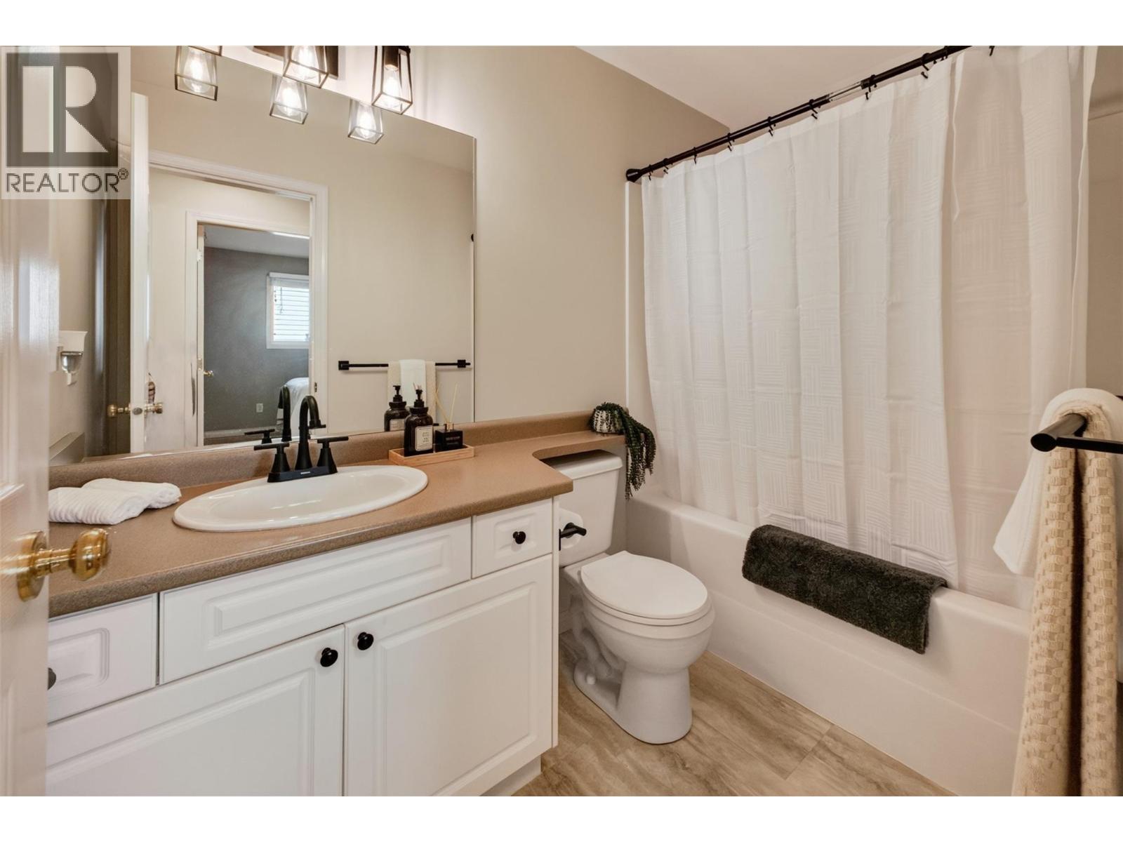 1380 Loseth Drive, Kelowna, British Columbia  V1P 1M8 - Photo 52 - 10402338