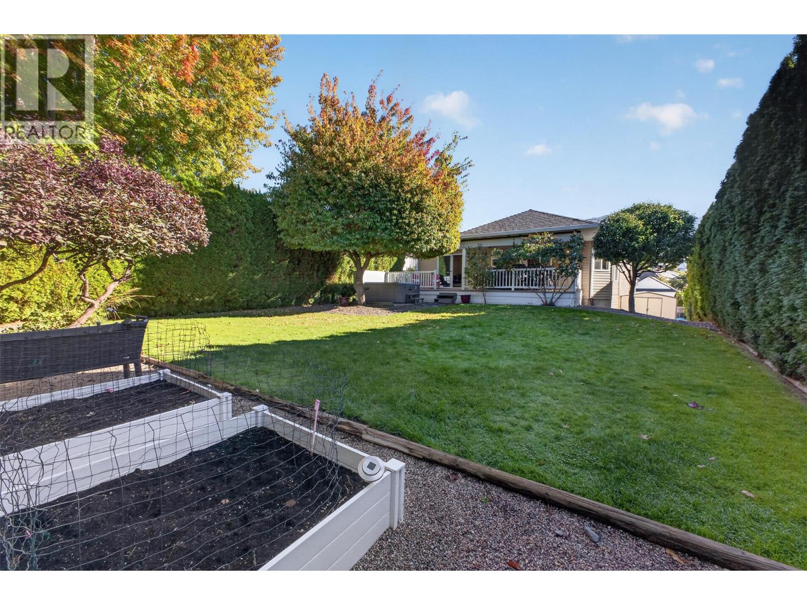 1380 Loseth Drive, Kelowna, British Columbia  V1P 1M8 - Photo 66 - 10402338