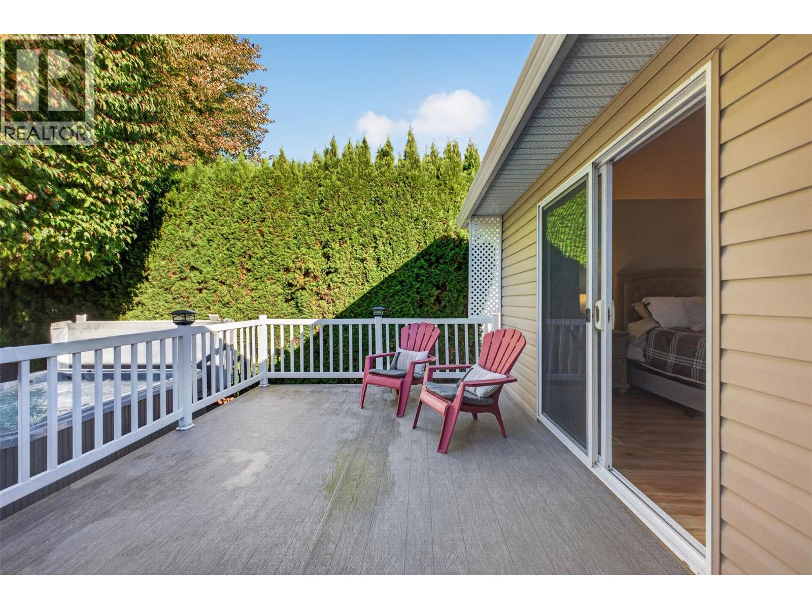 1380 Loseth Drive, Kelowna, British Columbia  V1P 1M8 - Photo 40 - 10402338