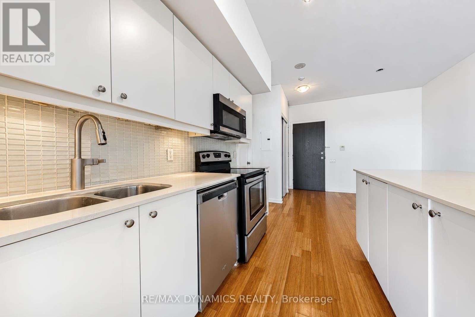 1202 - 103 The Queens Way, Toronto, Ontario  M6S 5B3 - Photo 4 - W13859830