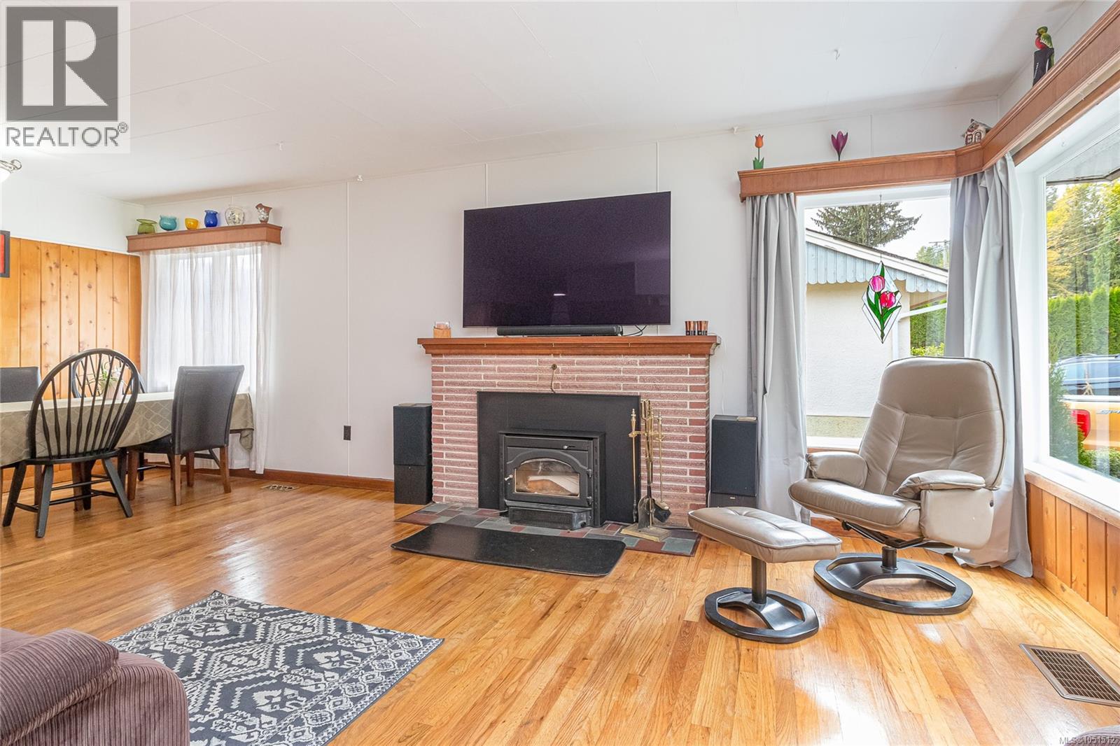 80 North Shore Rd, Lake Cowichan, British Columbia  V0R 2G0 - Photo 4 - 1051512
