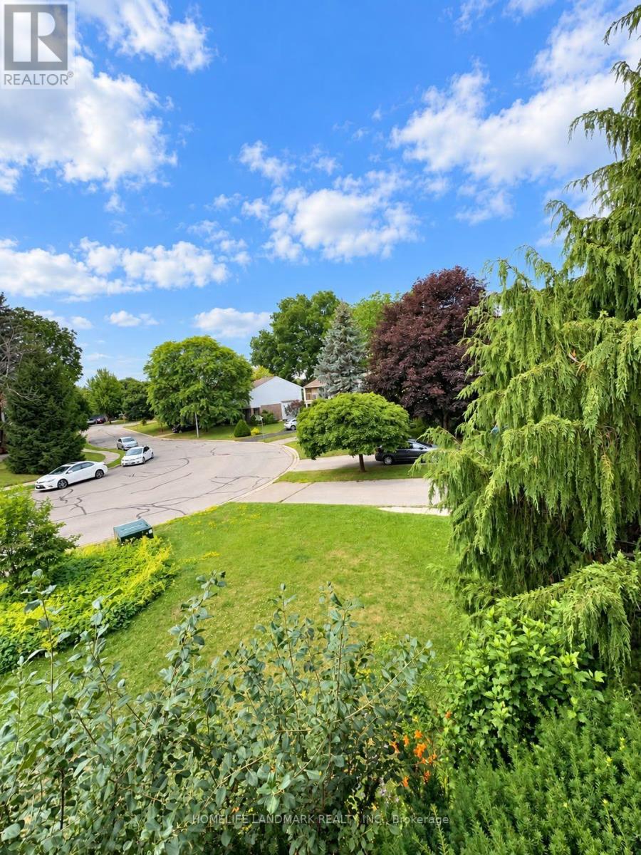 45 Sandusky Crescent, Aurora, Ontario  L4G 3N3 - Photo 16 - N13642460