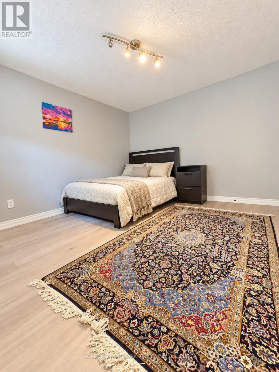 45 Sandusky Crescent, Aurora, Ontario  L4G 3N3 - Photo 15 - N13642460