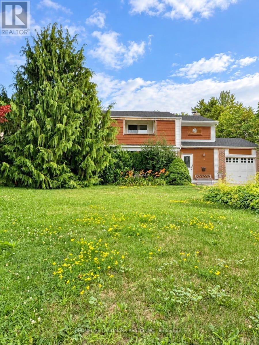 45 Sandusky Crescent, Aurora, Ontario  L4G 3N3 - Photo 2 - N13642460