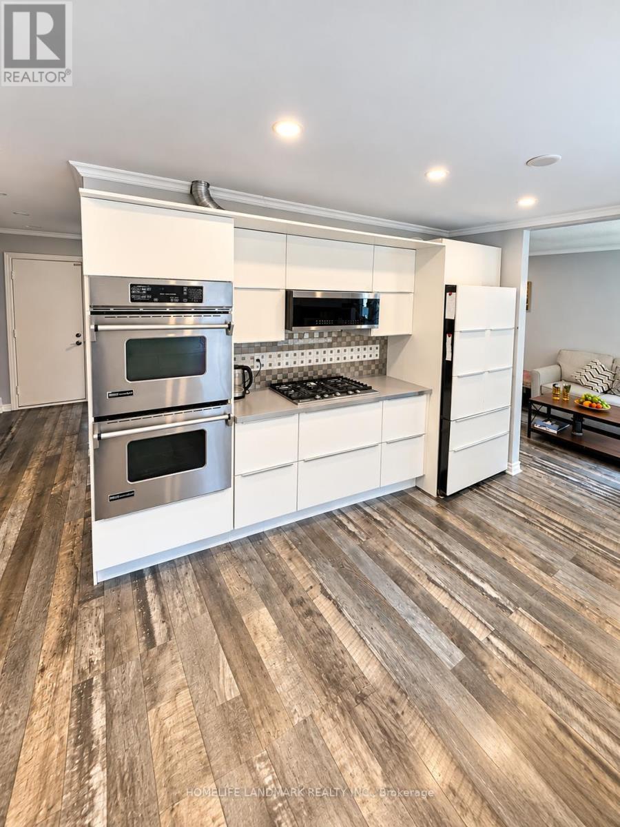 45 Sandusky Crescent, Aurora, Ontario  L4G 3N3 - Photo 6 - N13642460