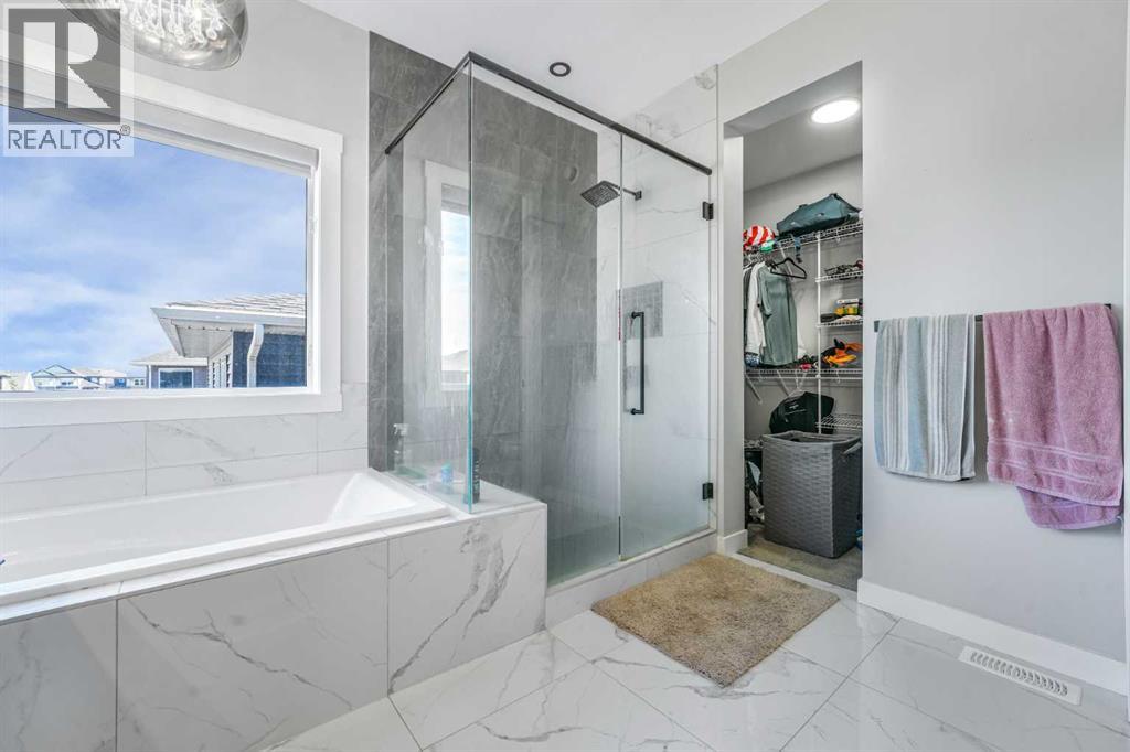 58 Creekside Avenue SW, Calgary, Alberta  T2X 4A9 - Photo 34 - A2348771