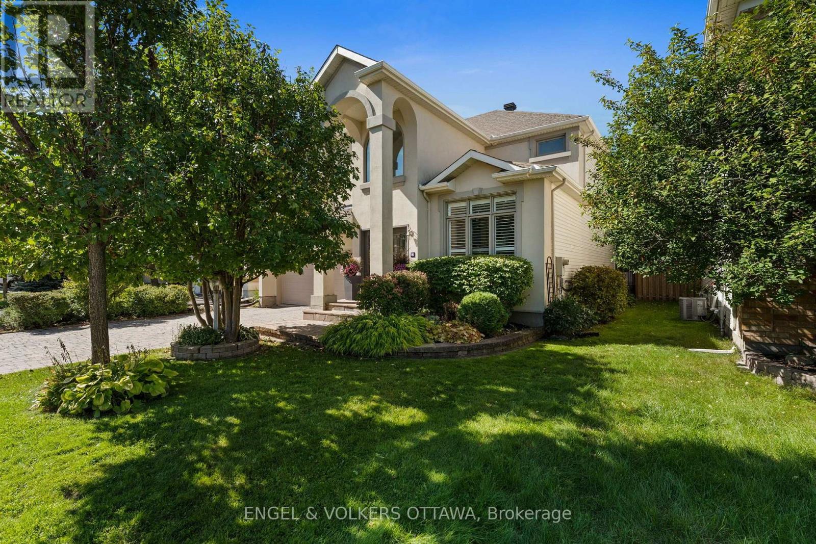 18 PONDHOLLOW WAY, ottawa, Ontario