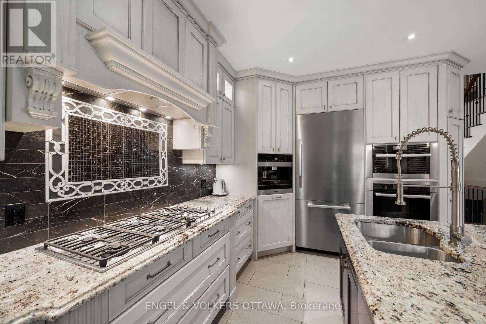 18 Pondhollow Way, Ottawa, Ontario  K2J 4Y5 - Photo 11 - X13859890
