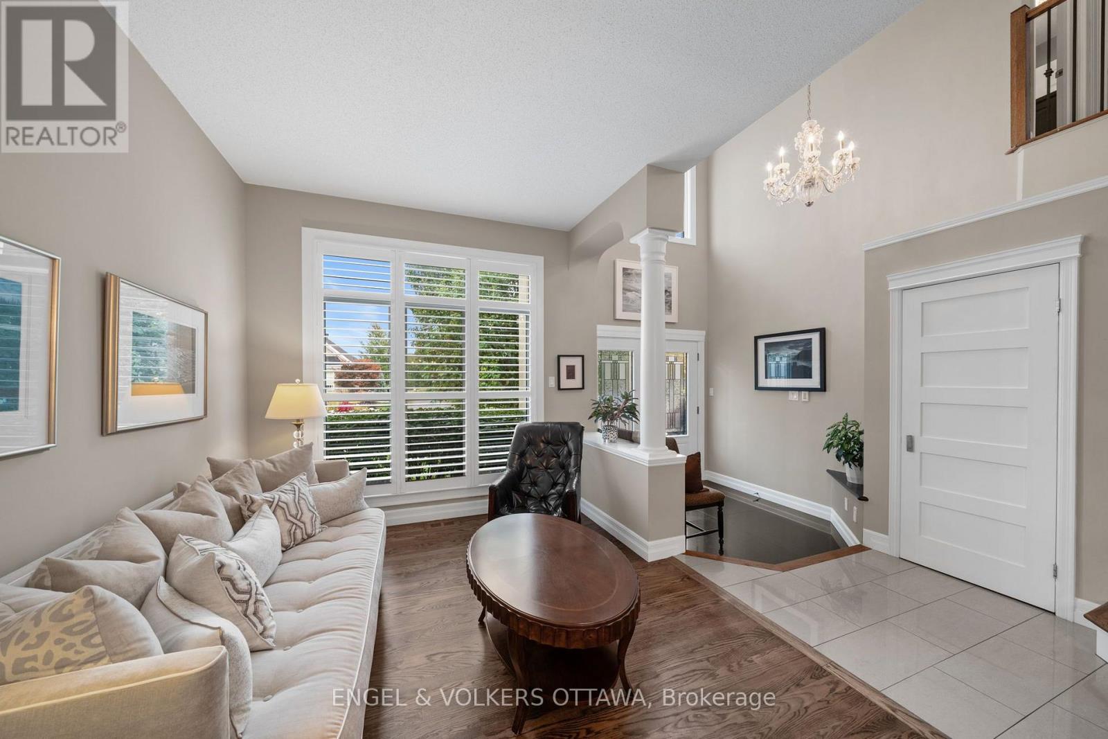 18 Pondhollow Way, Ottawa, Ontario  K2J 4Y5 - Photo 4 - X13859890