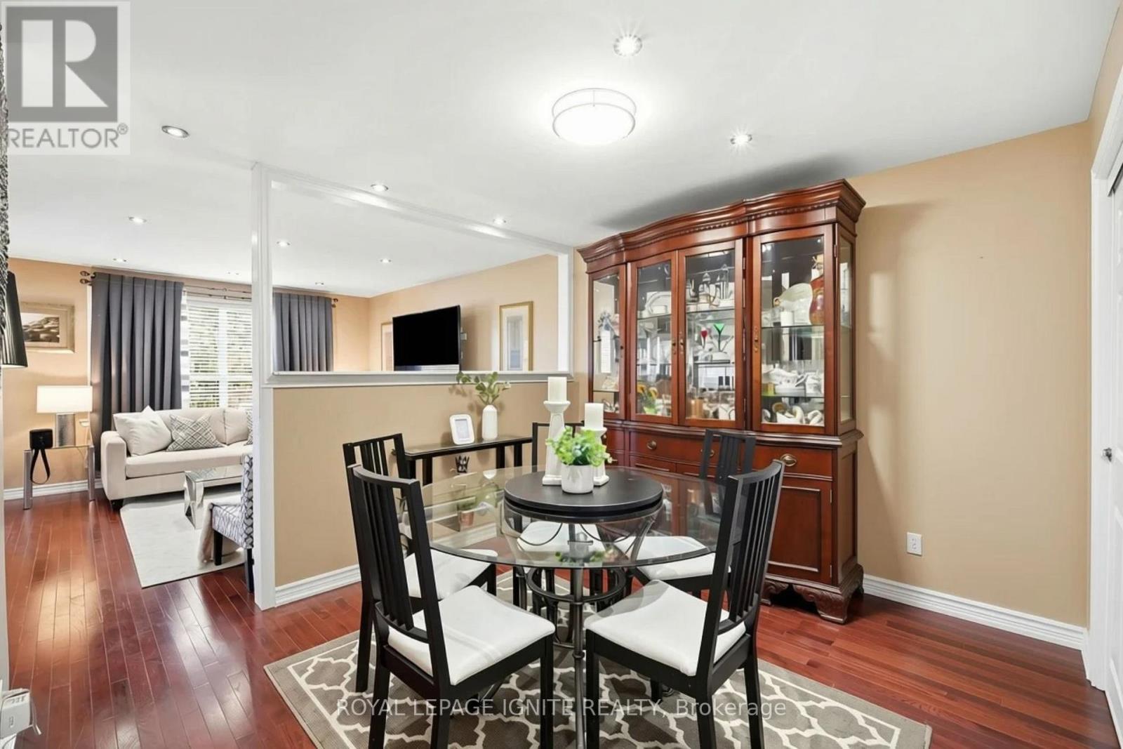 4 Buttercup Court, Toronto, Ontario  M9L 2M9 - Photo 12 - W13859892