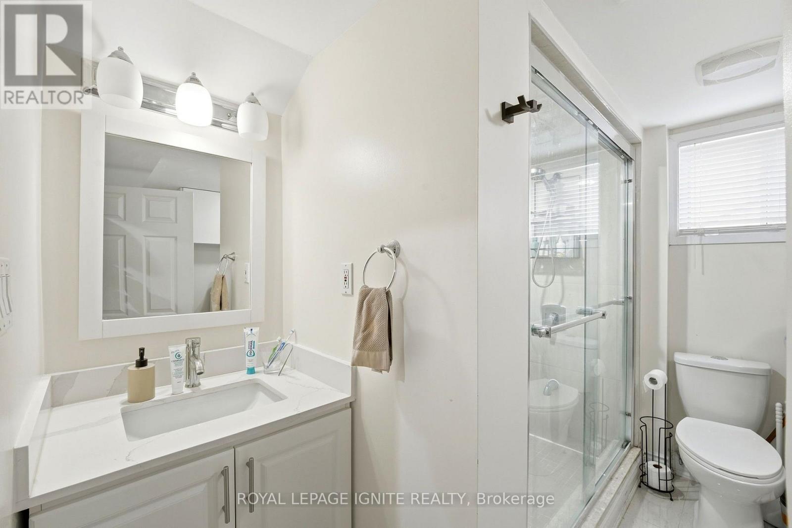 4 Buttercup Court, Toronto, Ontario  M9L 2M9 - Photo 34 - W13859892