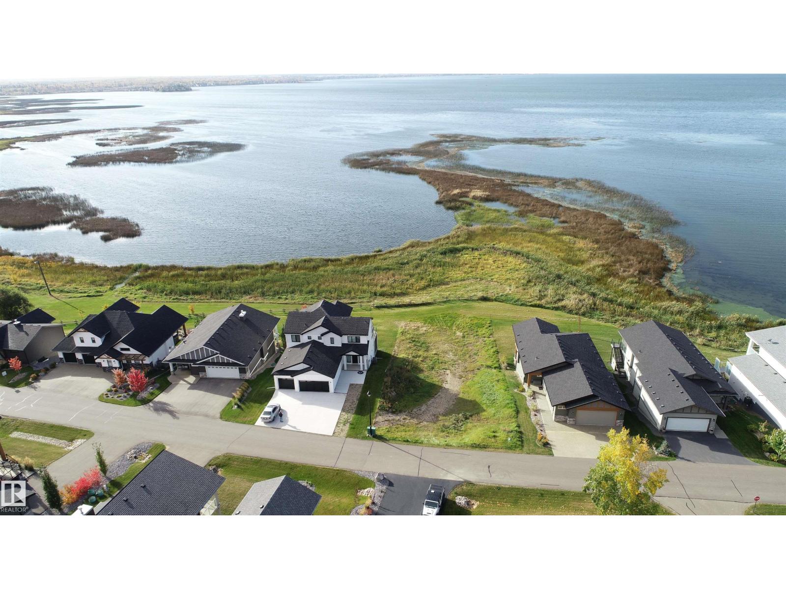 9 55101 Ste Anne Trail