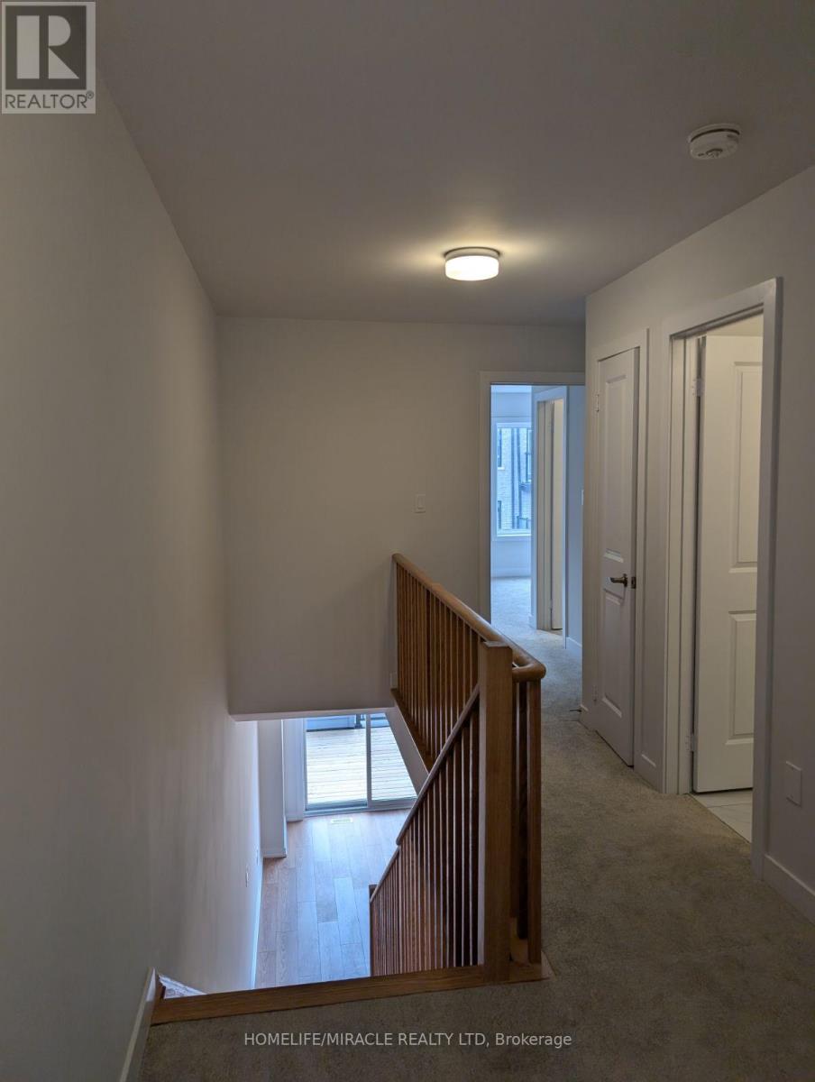 150 Brockley Drive, Toronto, Ontario  M1P 0G3 - Photo 6 - E13859910
