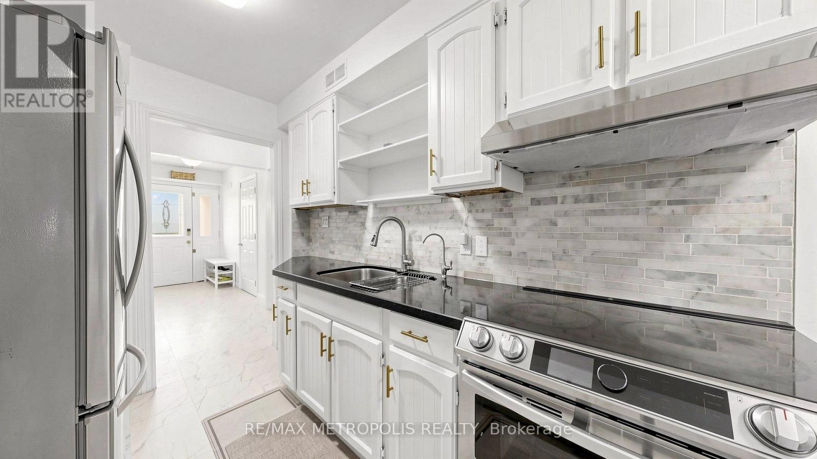 892 Gentry Crescent, Oshawa, Ontario  L1K 1L8 - Photo 11 - E13859918
