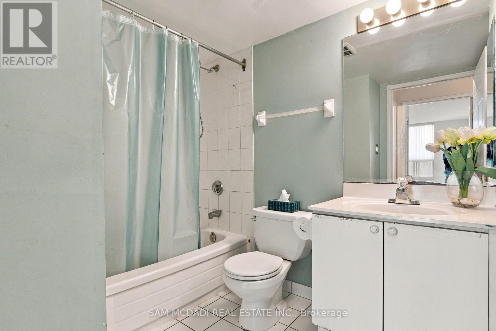 510 - 135 Hillcrest Avenue, Mississauga, Ontario  L5B 4B1 - Photo 24 - W13859902