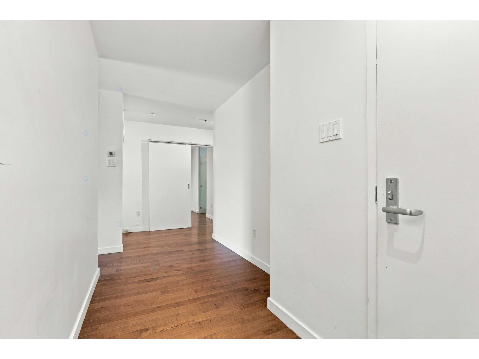 80 Rue Prince|#405 Montréal (Ville-Marie) Quebec Canada H3C2M8 2