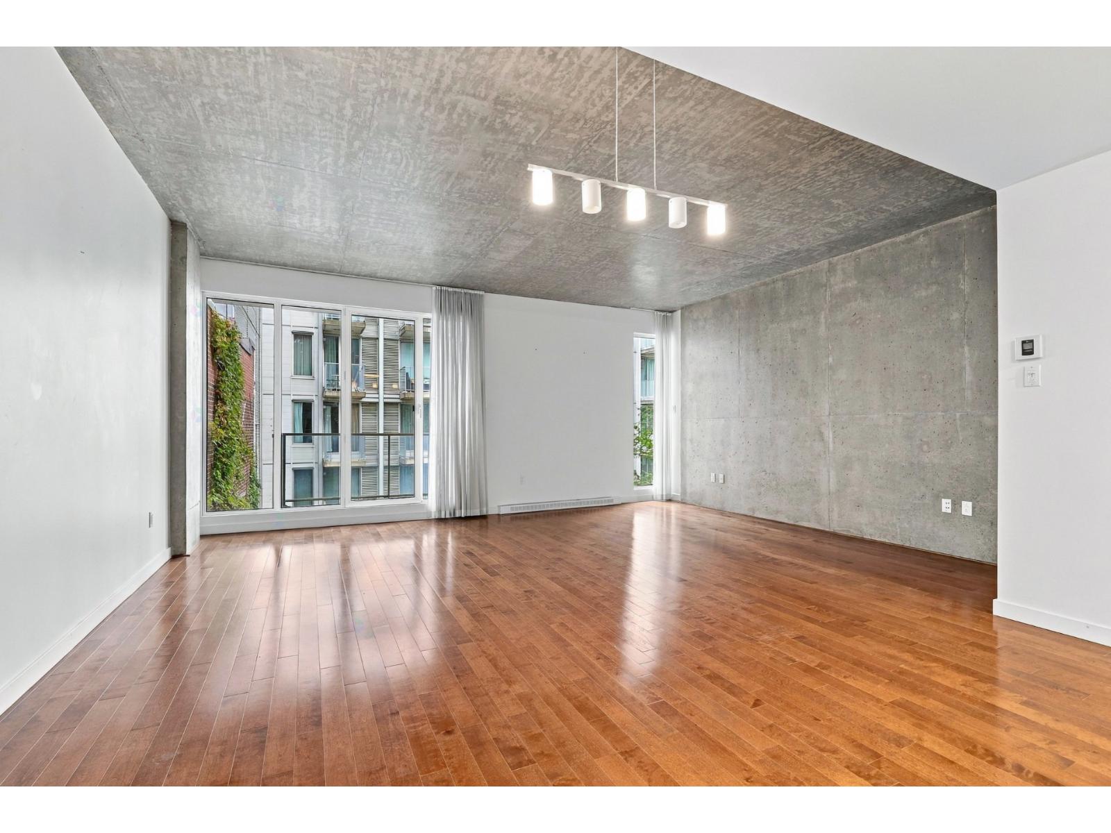 80 Rue Prince|#405 Montréal (Ville-Marie) Quebec Canada H3C2M8 4
