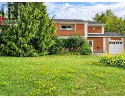 45 SANDUSKY CRESCENT, Aurora, Ontario