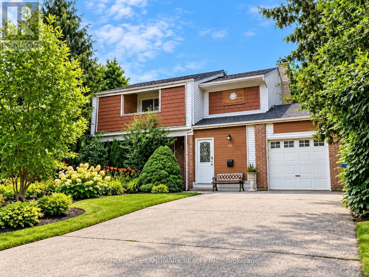 45 Sandusky Crescent, Aurora, Ontario  L4G 3N3 - Photo 3 - N13642460