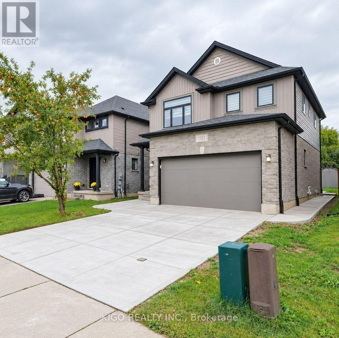 1121 Medway Park Drive, London North, Ontario  N6G 0G1 - Photo 2 - X13850622