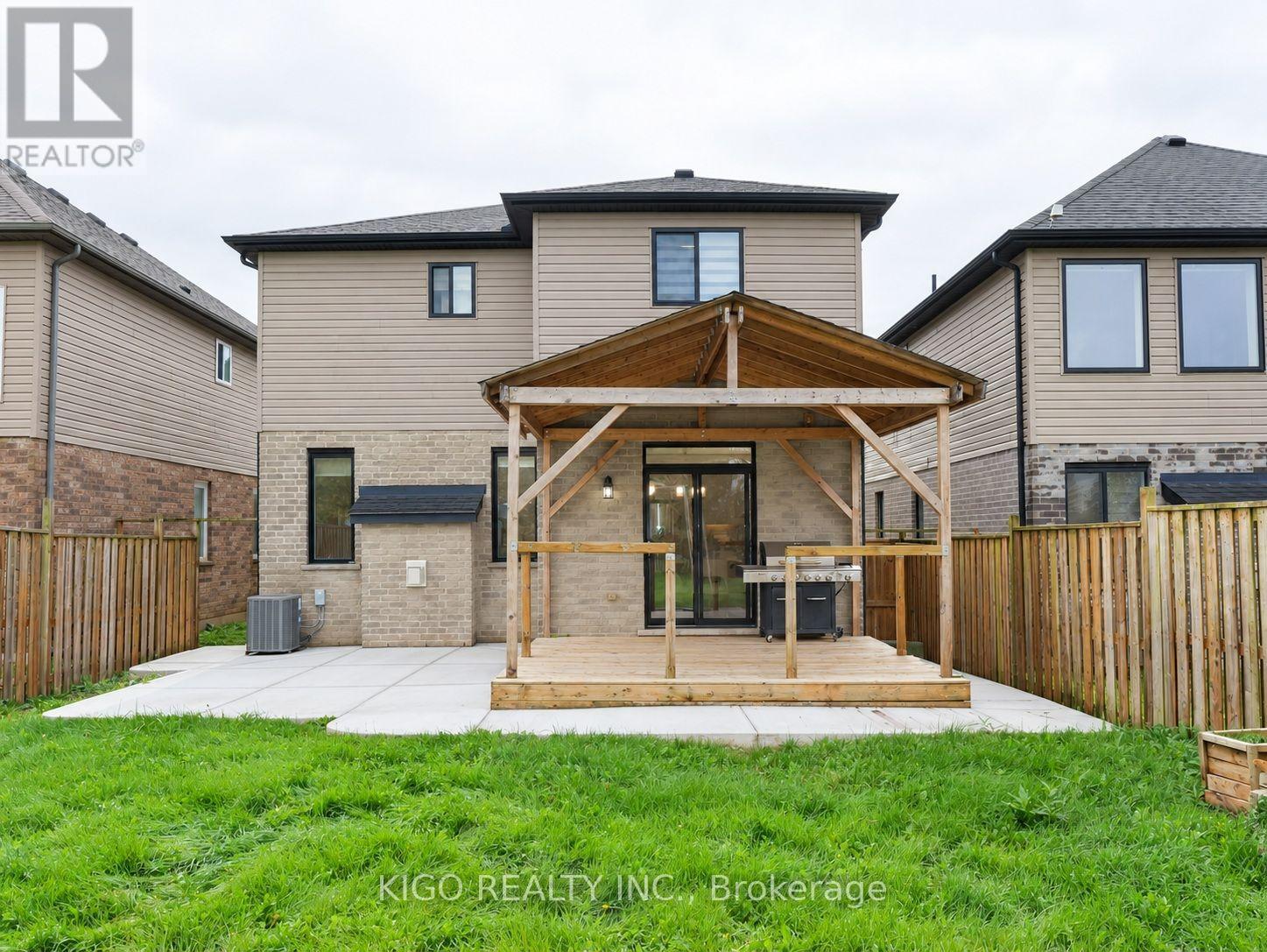 1121 Medway Park Drive, London North, Ontario  N6G 0G1 - Photo 7 - X13850622
