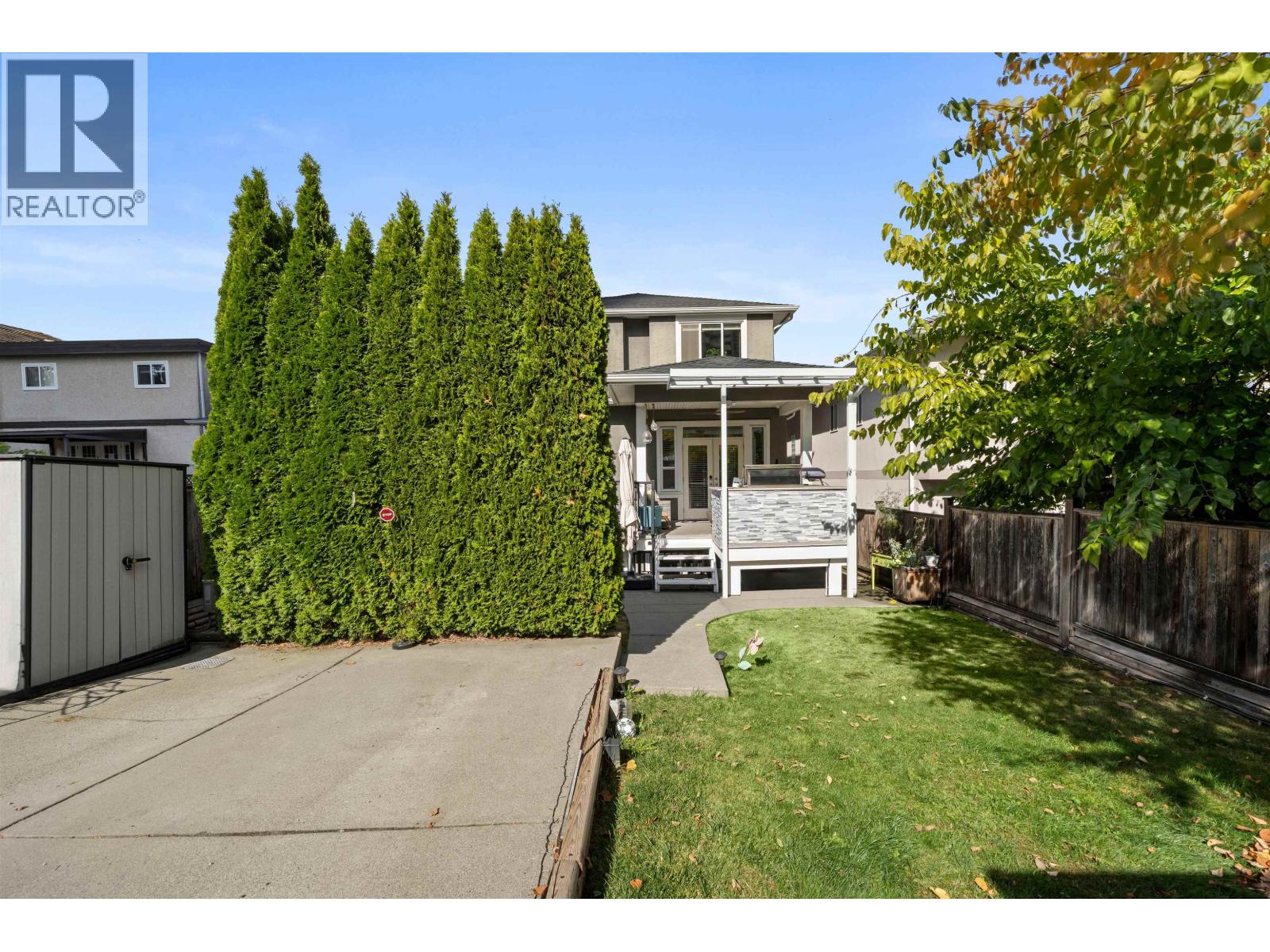 4758 Maitland, Burnaby, British Columbia  V5H 1N2 - Photo 3 - R3172152