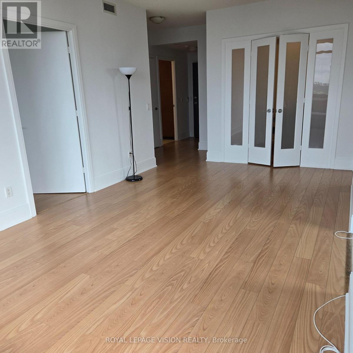 2207 - 181 Wynford Drive, Toronto, Ontario  M3C 0C6 - Photo 10 - C13859938