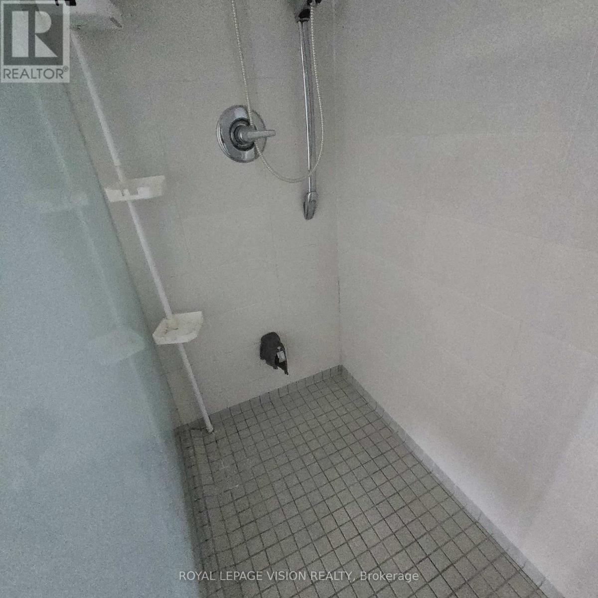 2207 - 181 Wynford Drive, Toronto, Ontario  M3C 0C6 - Photo 17 - C13859938