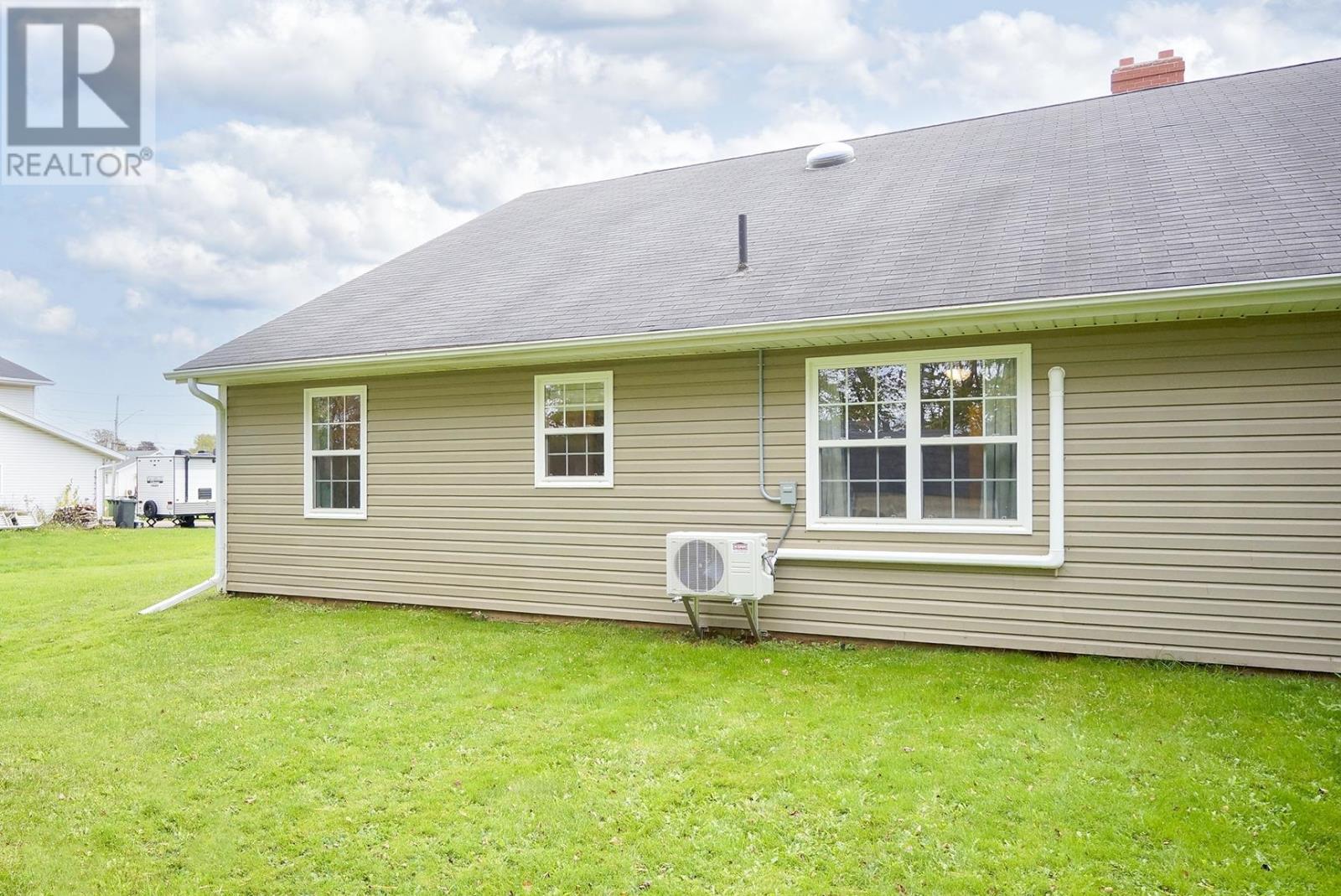 23 Heatherway Drive, Cornwall, Prince Edward Island  C0A 1H0 - Photo 30 - 202625057