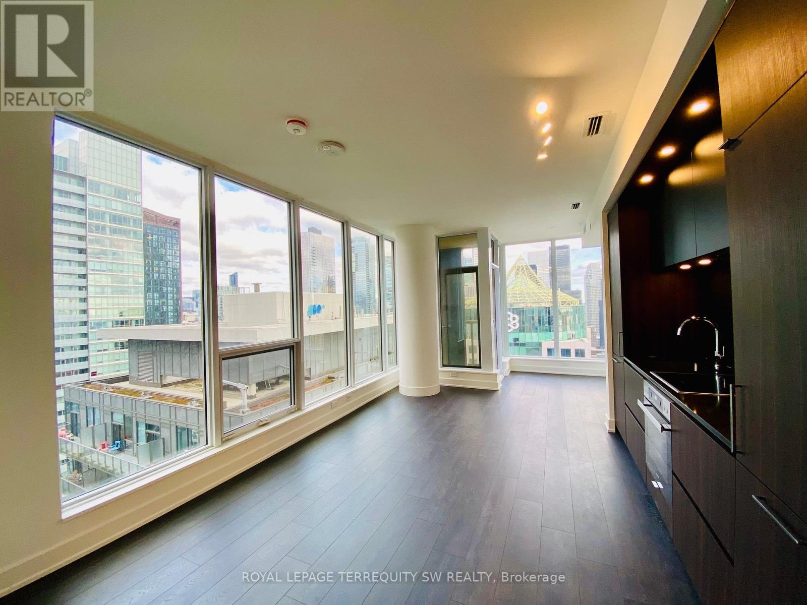 3306 - 15 Mercer Street, Toronto, Ontario  M5V 0T8 - Photo 3 - C13859998