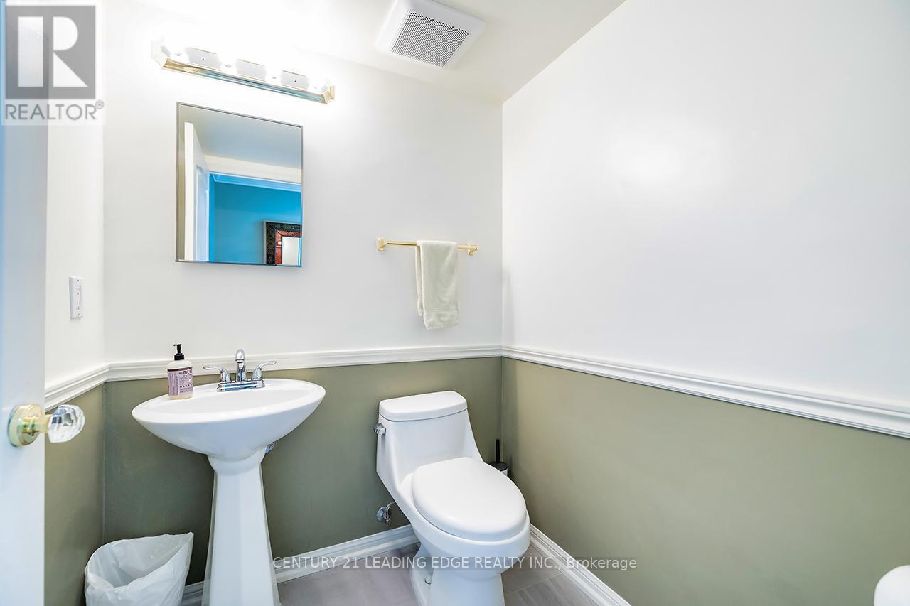 621 - 1400 The Esplanade Drive N, Pickering, Ontario  L1V 6V2 - Photo 16 - E13859978