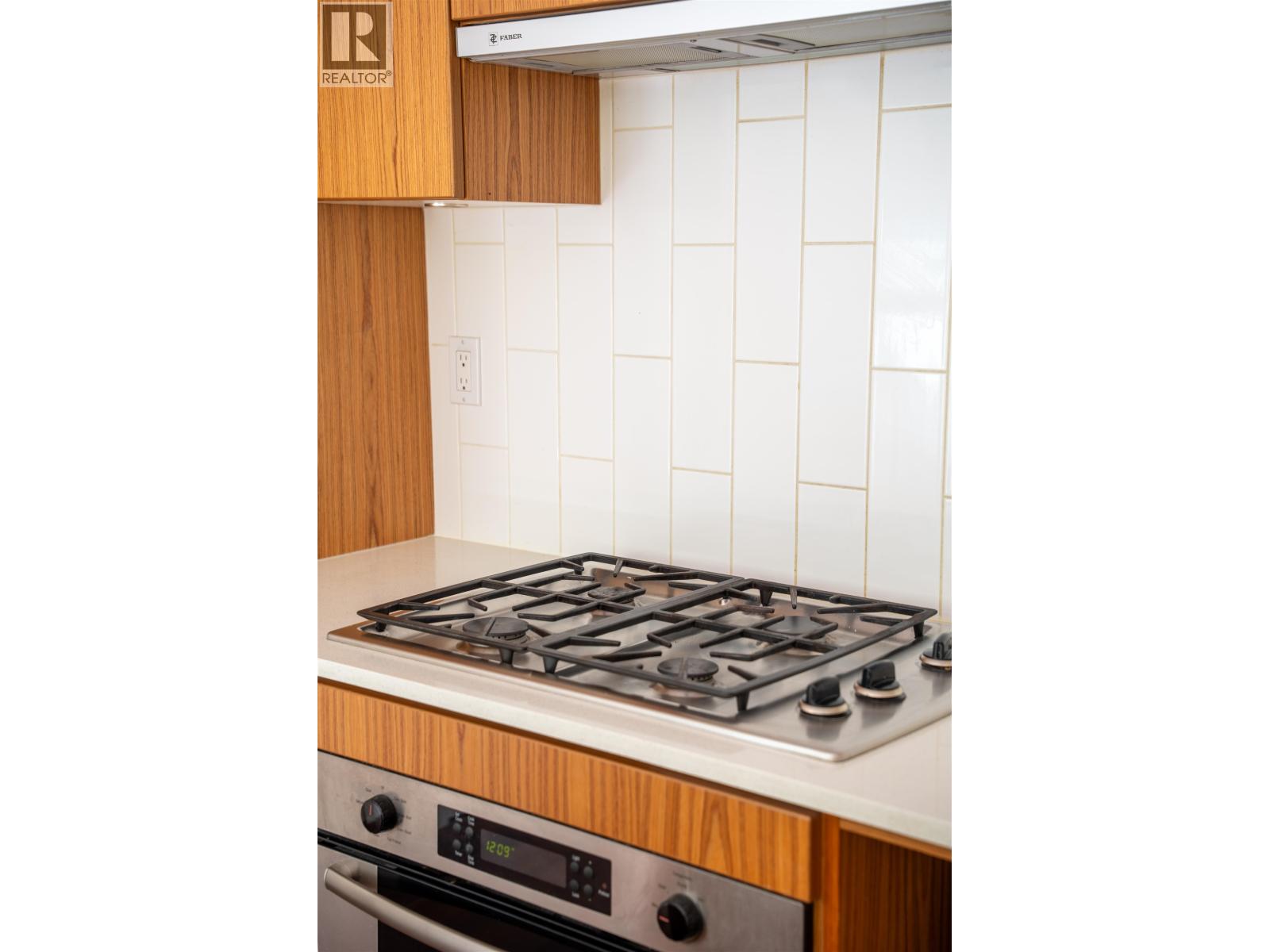 504 1675 W 8 Avenue, Vancouver, British Columbia  V6J 0A8 - Photo 13 - R3170926