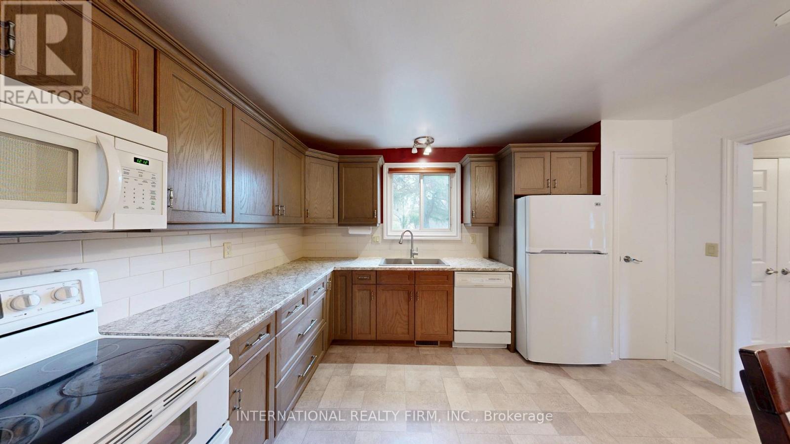 9 Vaughan Avenue, Port Hope, Ontario  L1A 3Y8 - Photo 5 - X13859992