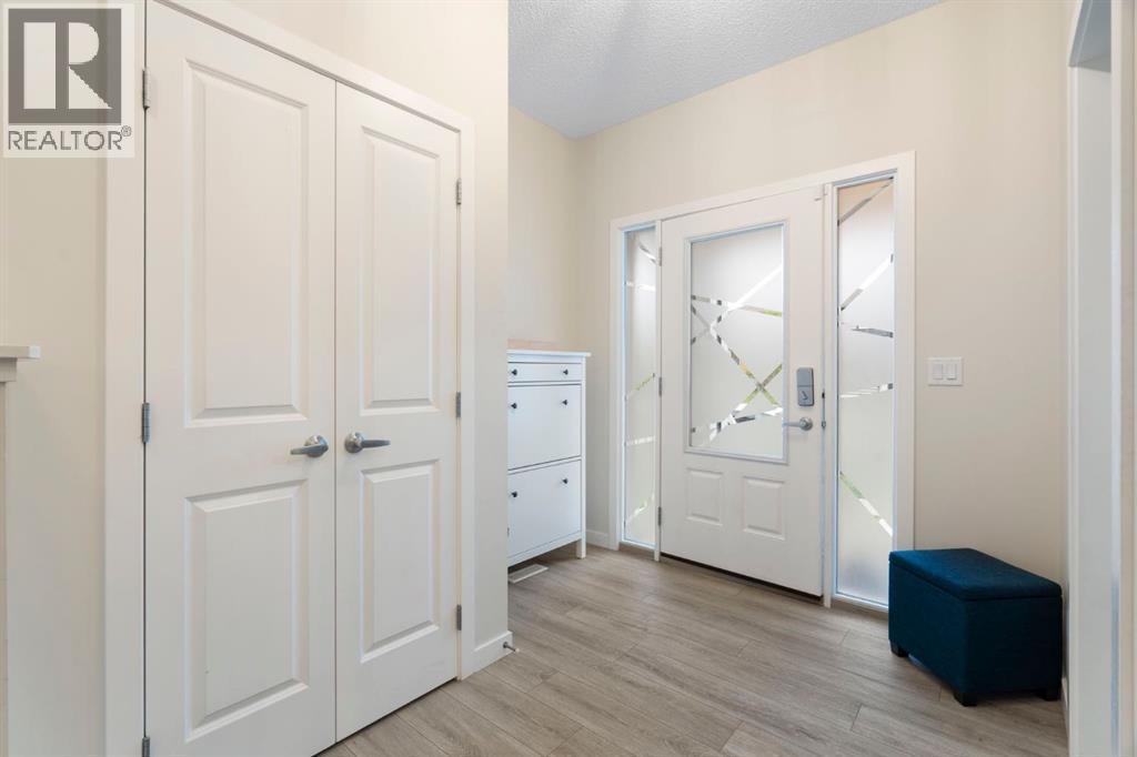 1022 Mahogany Boulevard SE, Calgary, Alberta  T3M 2W3 - Photo 4 - A2346401