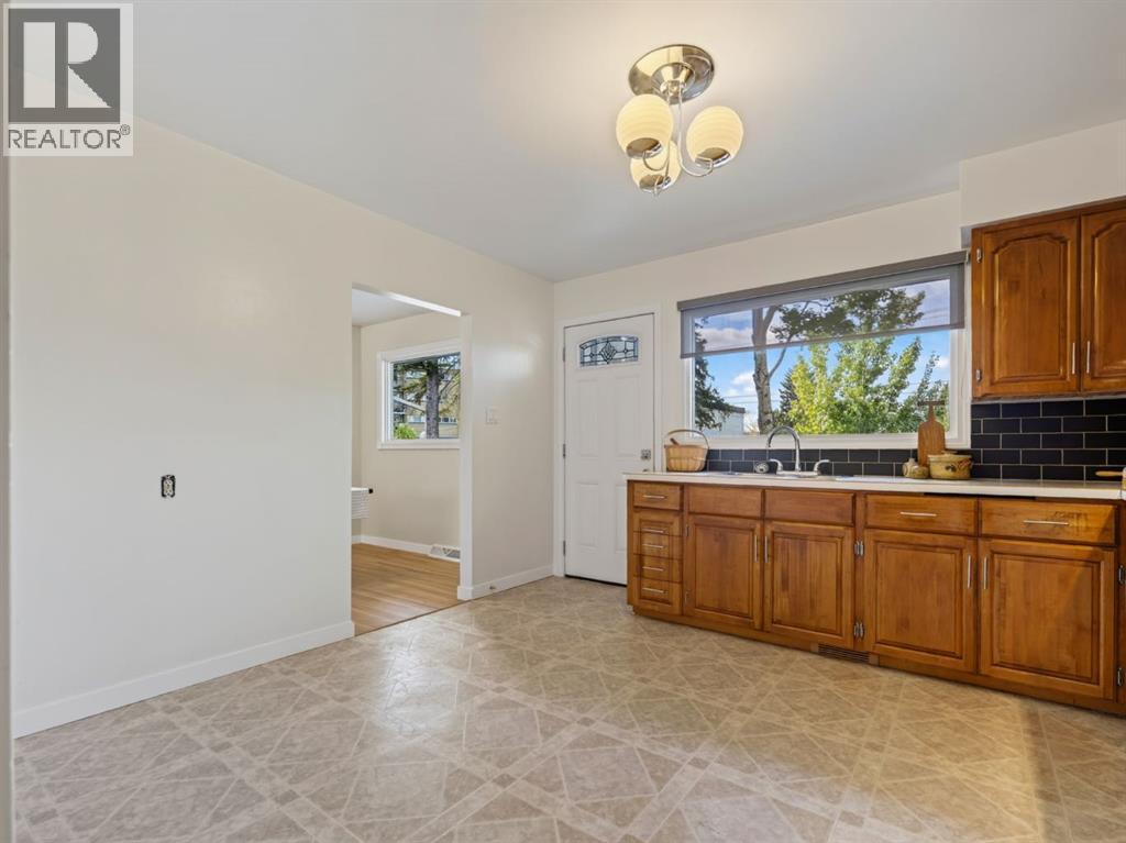 193 Fairview Drive SE, Calgary, Alberta  T2H 1B4 - Photo 23 - A2349715