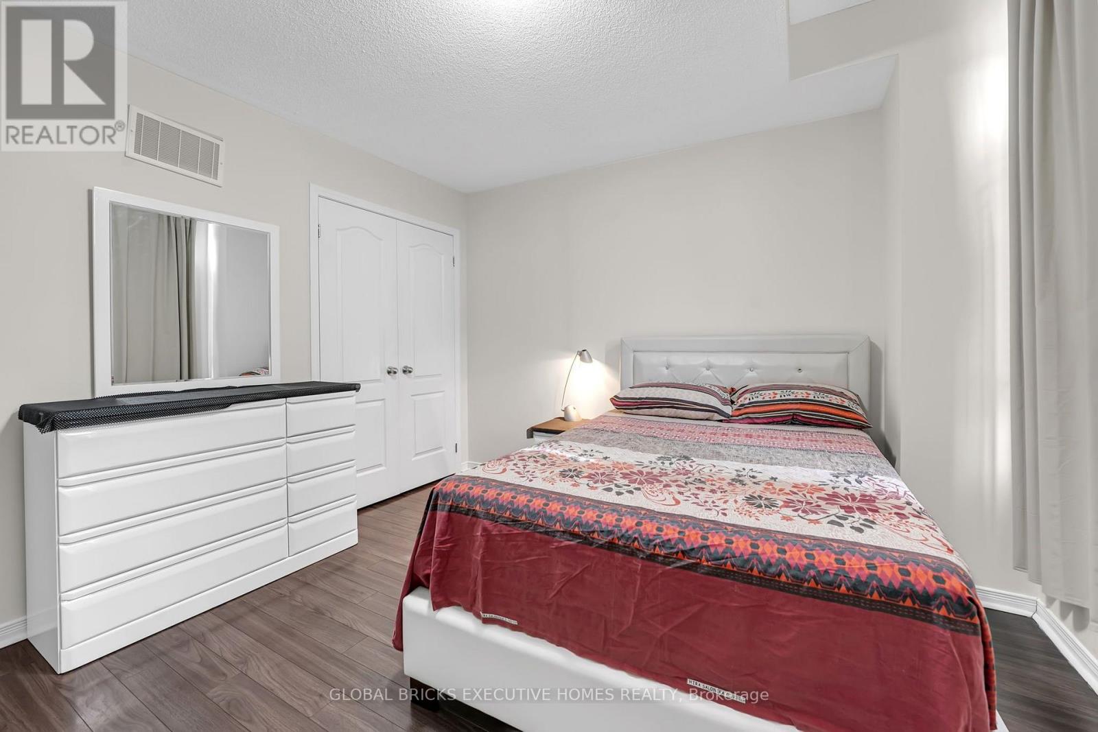 1534 Scenic Lane Drive, Pickering, Ontario  L1X 0B4 - Photo 24 - E13860008