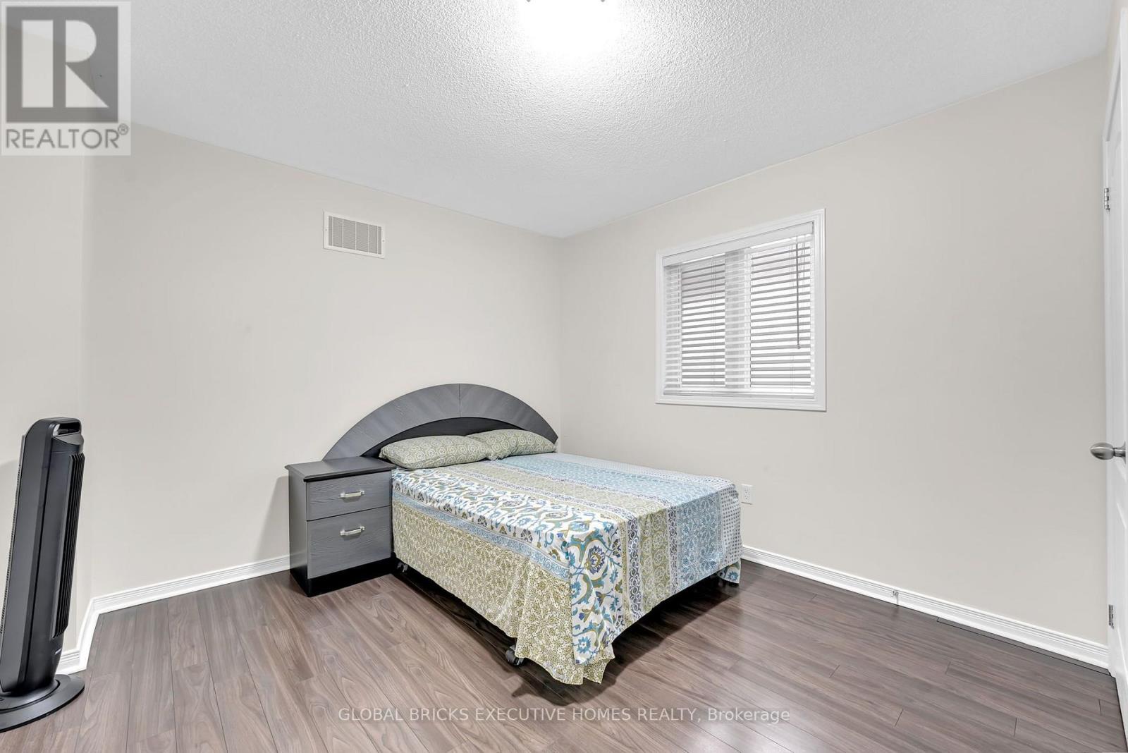 1534 Scenic Lane Drive, Pickering, Ontario  L1X 0B4 - Photo 26 - E13860008