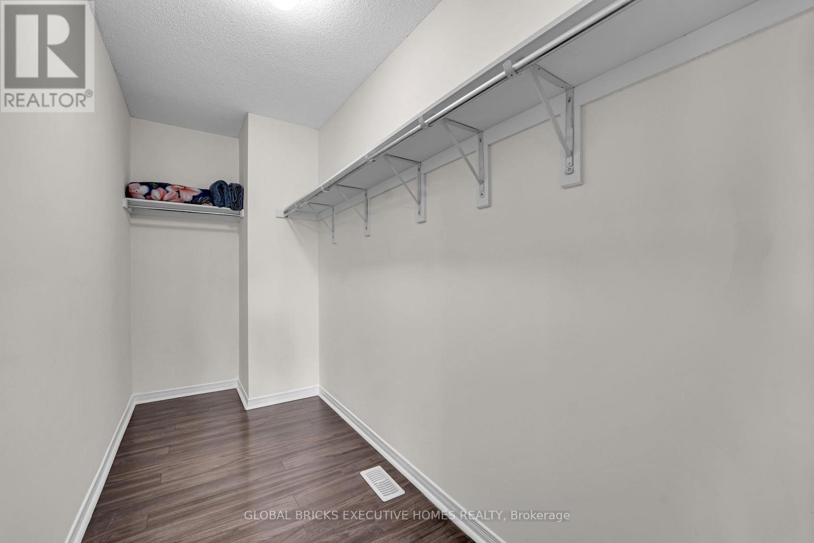 1534 Scenic Lane Drive, Pickering, Ontario  L1X 0B4 - Photo 33 - E13860008